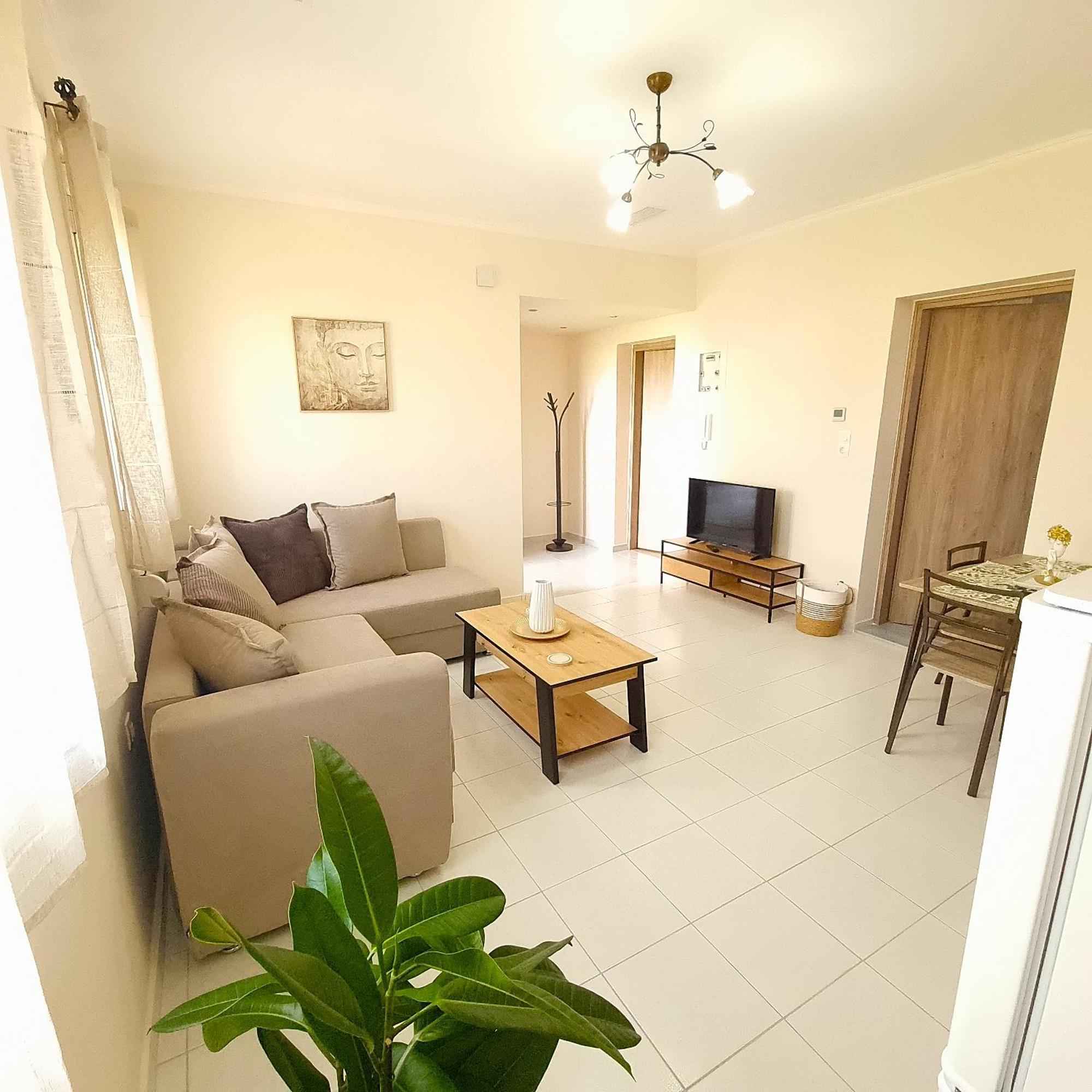 Estrella Apartment Szpárti Kültér fotó